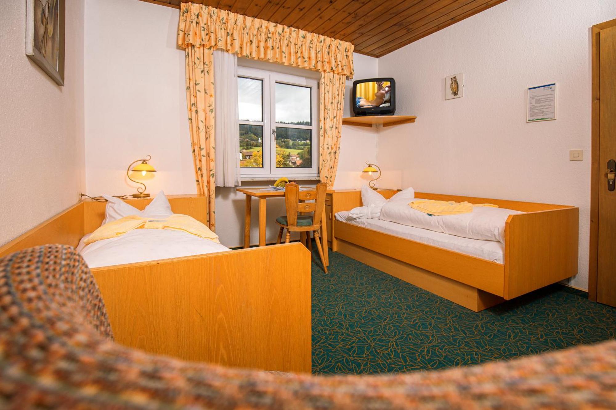 לאם Hotel Zum Hirschen חדר תמונה