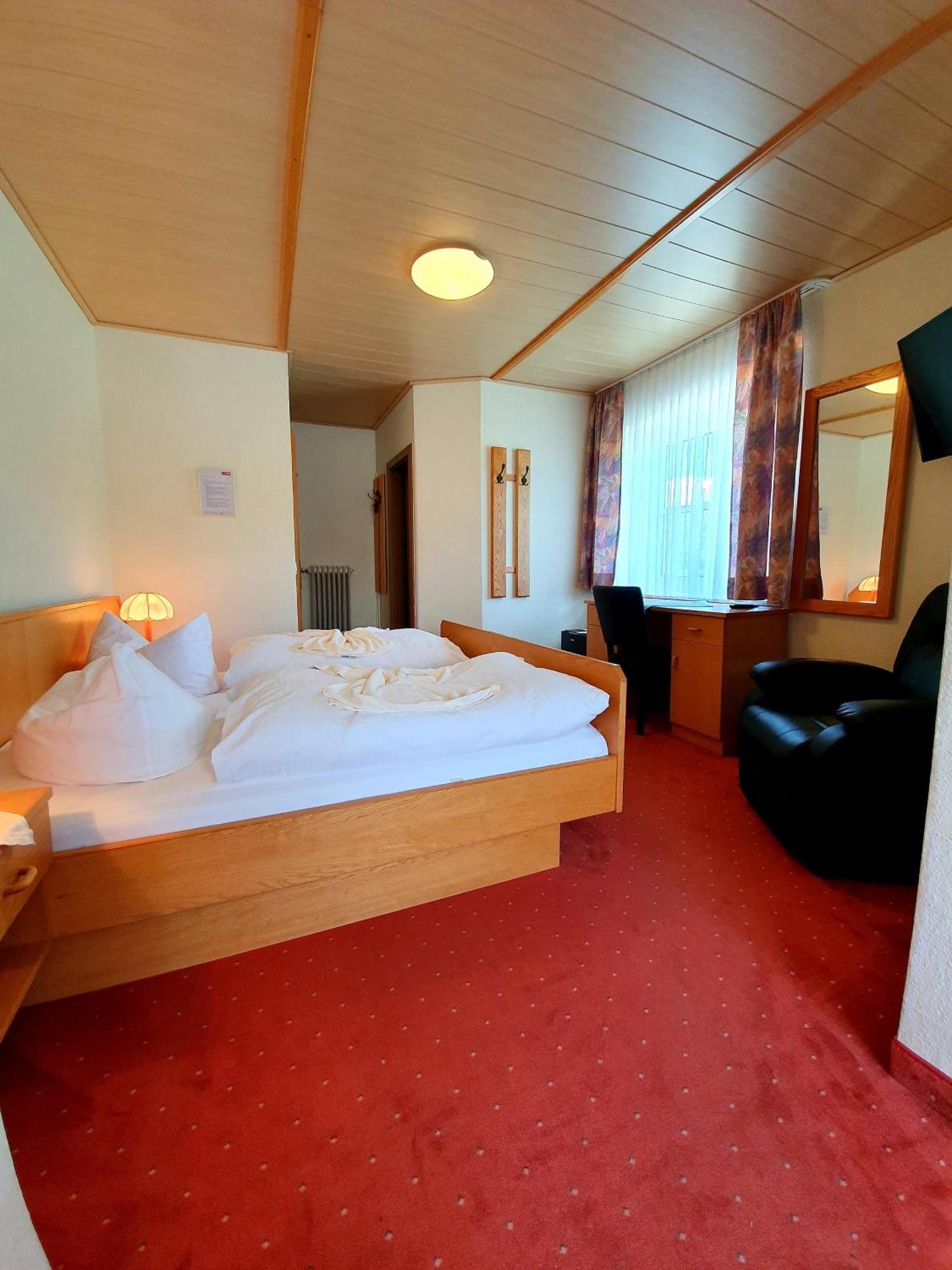 לאם Hotel Zum Hirschen חדר תמונה